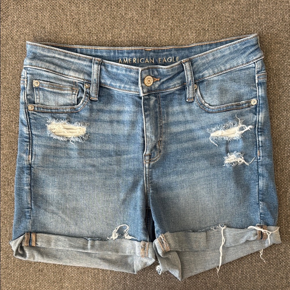 American Eagle Outfitters Midi Shorts